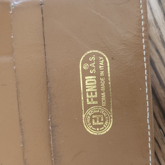 Vintage Fendi wallet authentic - Picture 3 of 5